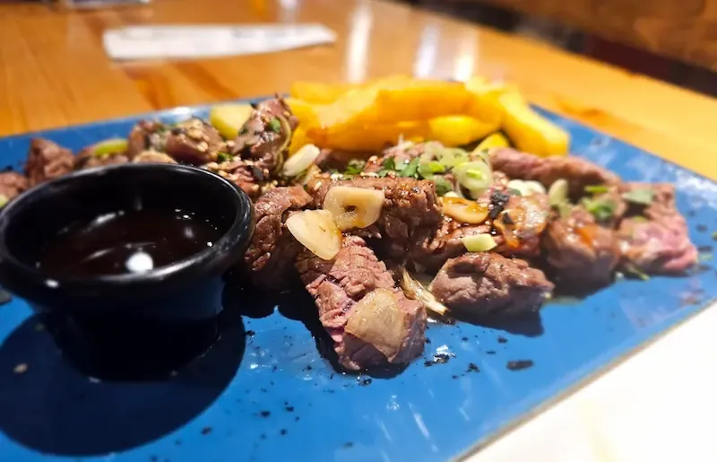Restaurante Japonés - MUSUME IZAKAYA